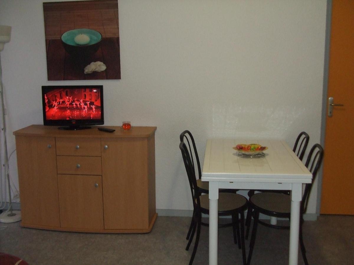 Apartament Les Pavillons Du Rooy Salies-de-Béarn Pokój zdjęcie